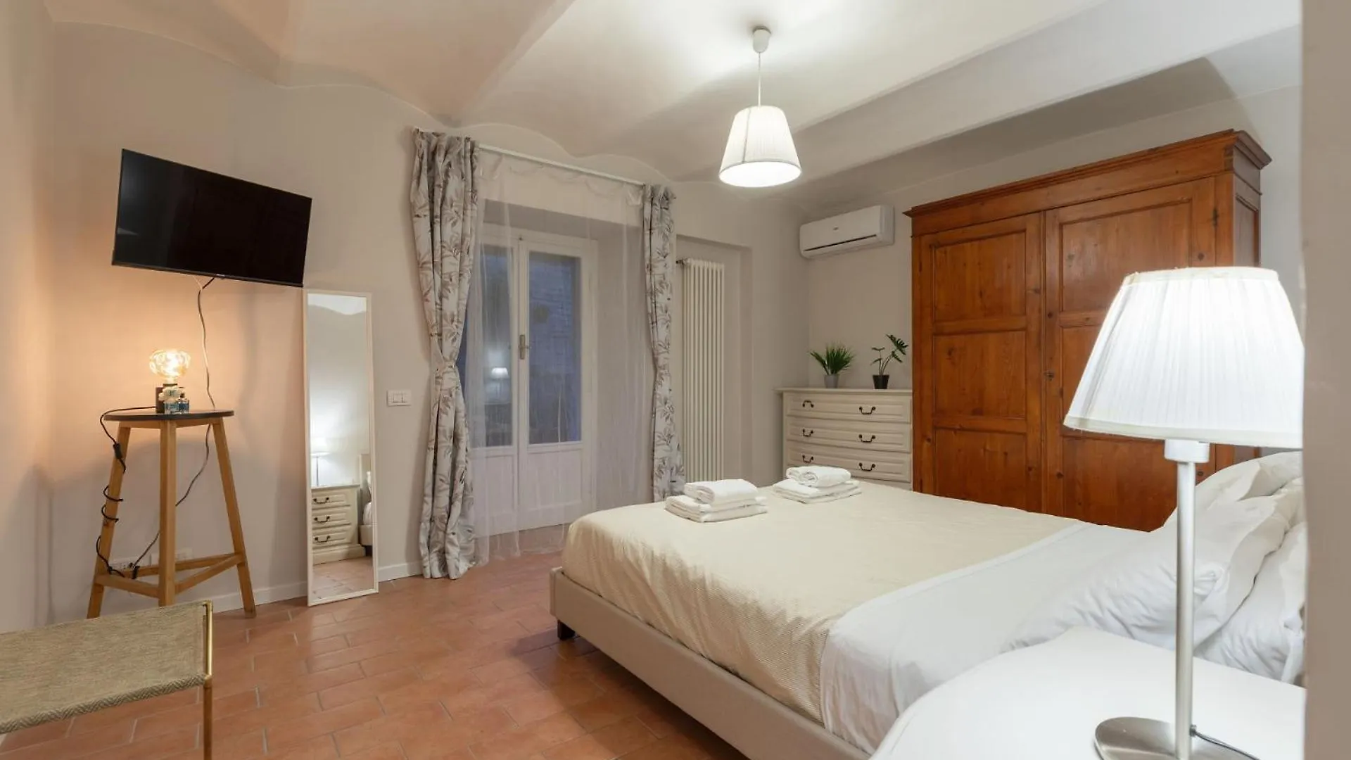 公寓 S.Ambrogio Courtyard In Florence-Hosted By Thinah