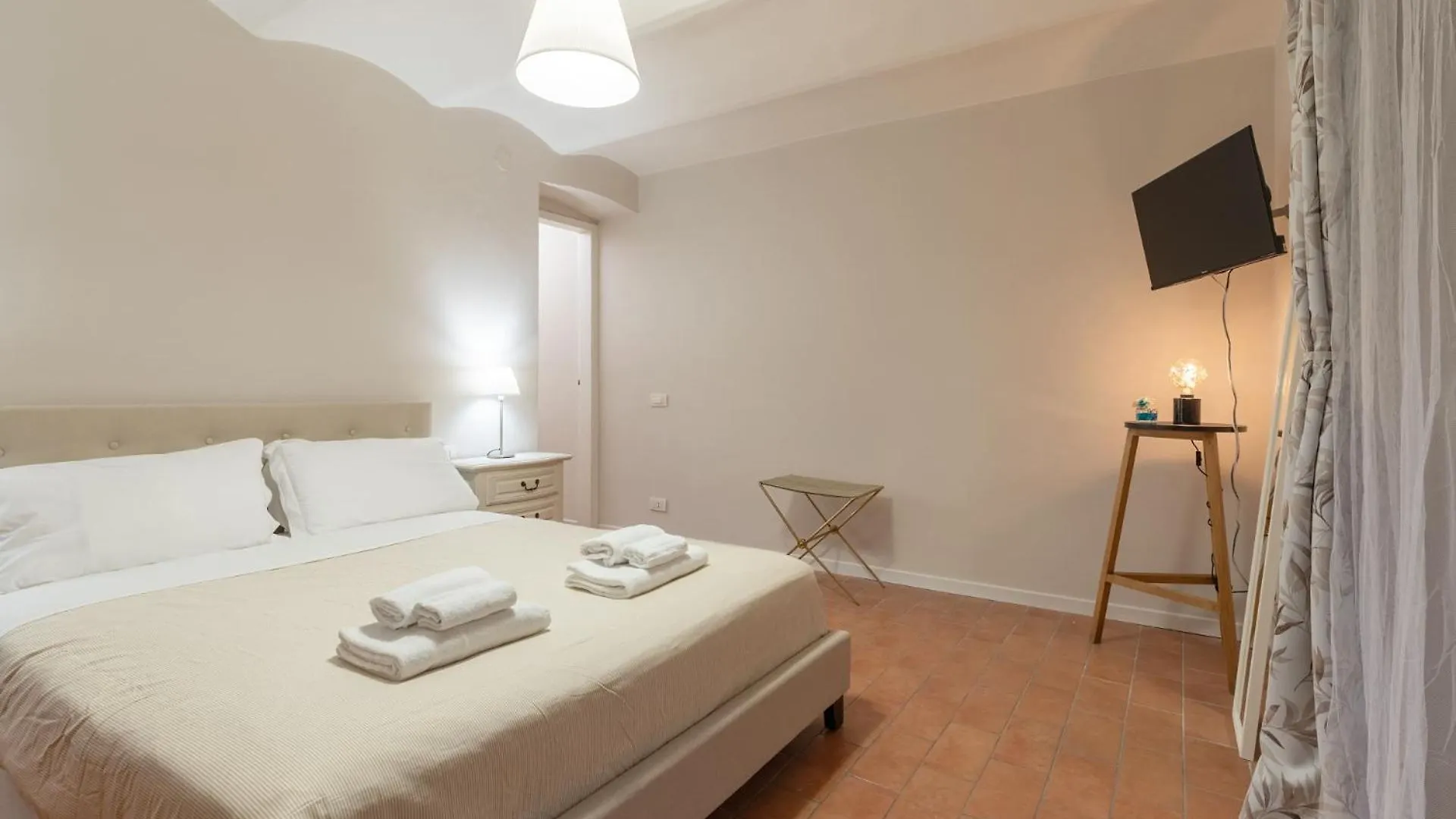 公寓 S.Ambrogio Courtyard In Florence-Hosted By Thinah